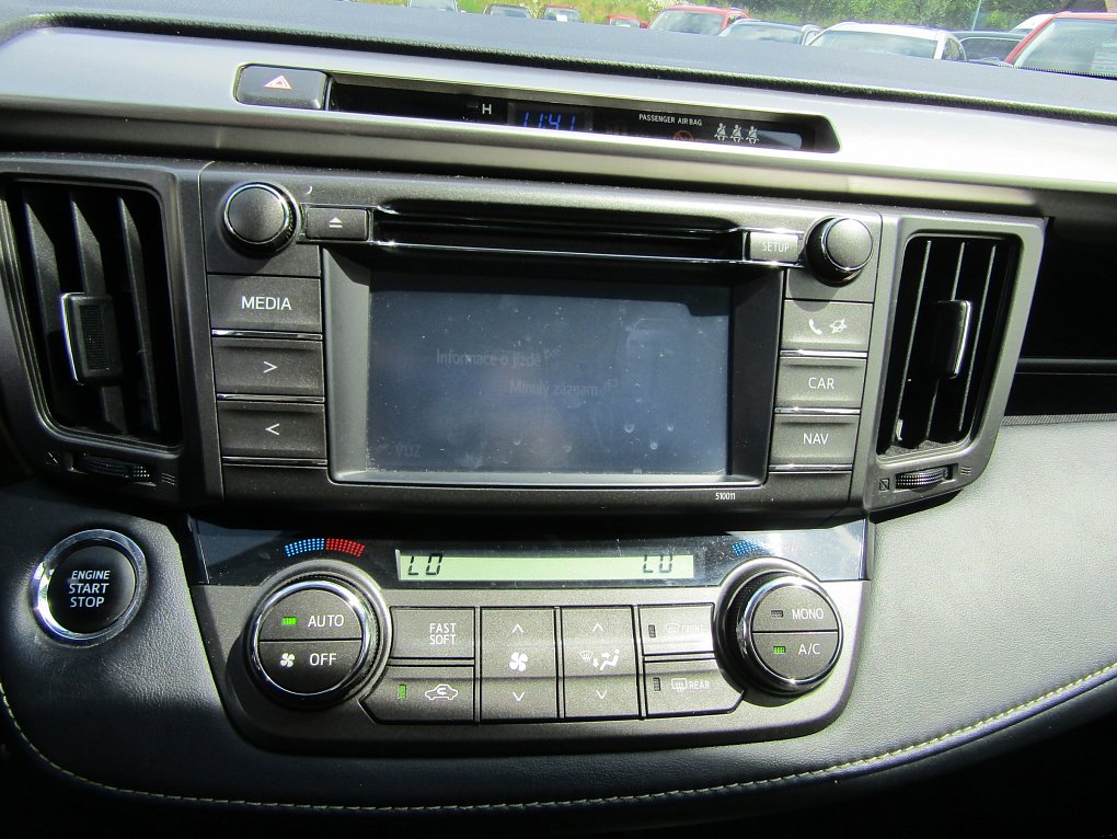 Toyota RAV4 2.2D  4x4