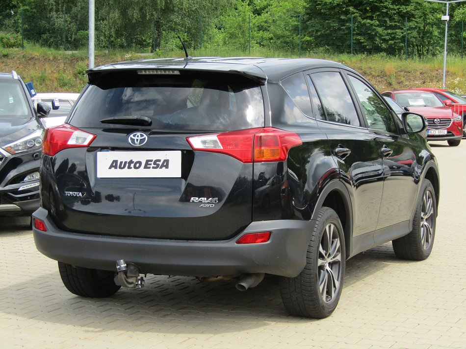 Toyota RAV4 2.2D  4x4