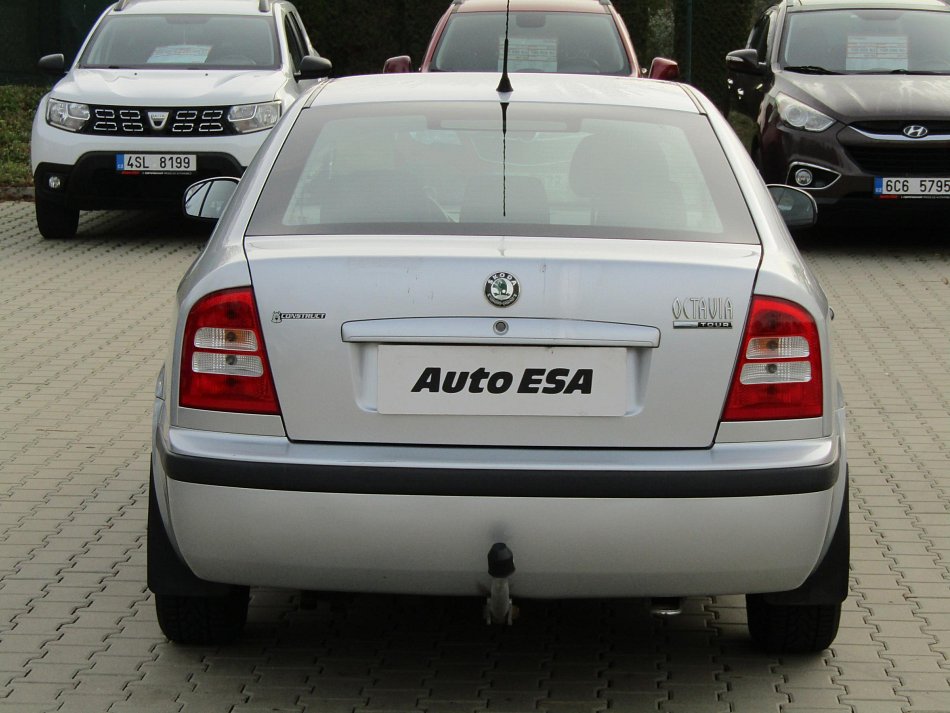 Škoda Octavia 1.6i Tour