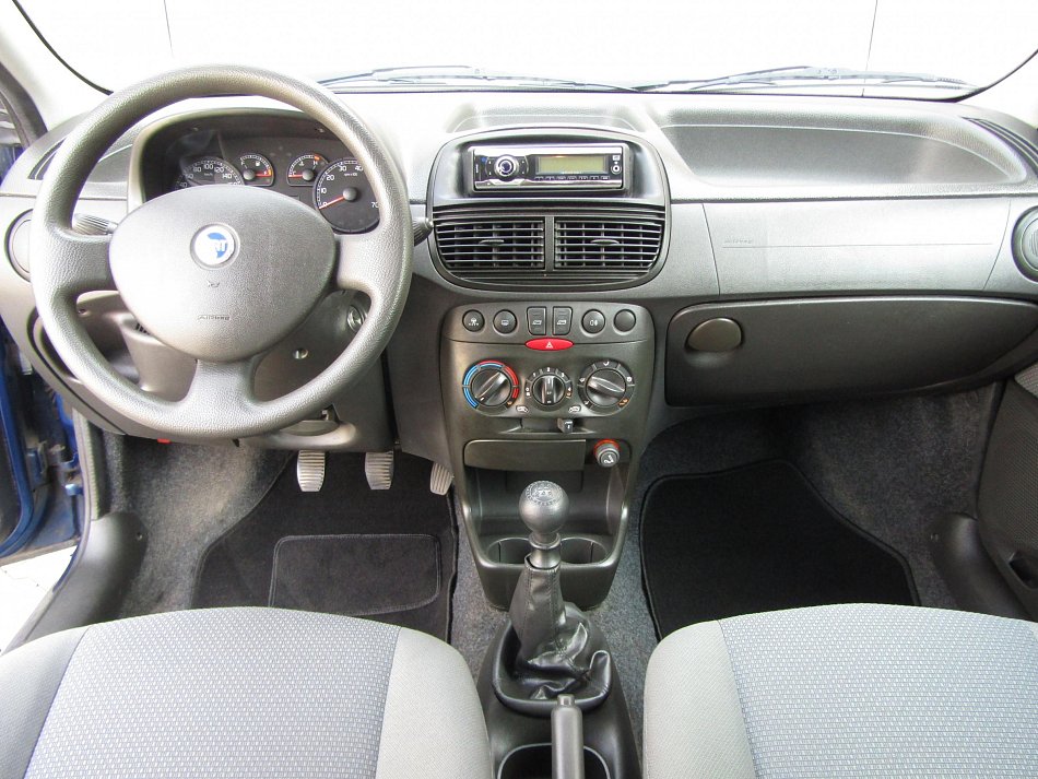 Fiat Punto 1.2 i 