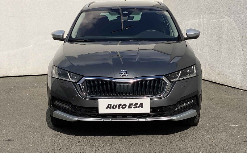 Škoda Octavia IV 2.0 TSi Scout