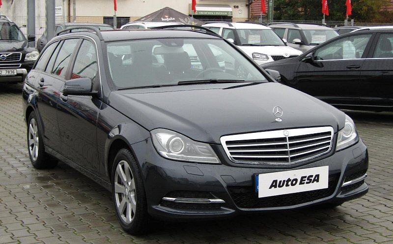 Mercedes-Benz Třída C 2.0 CDi 