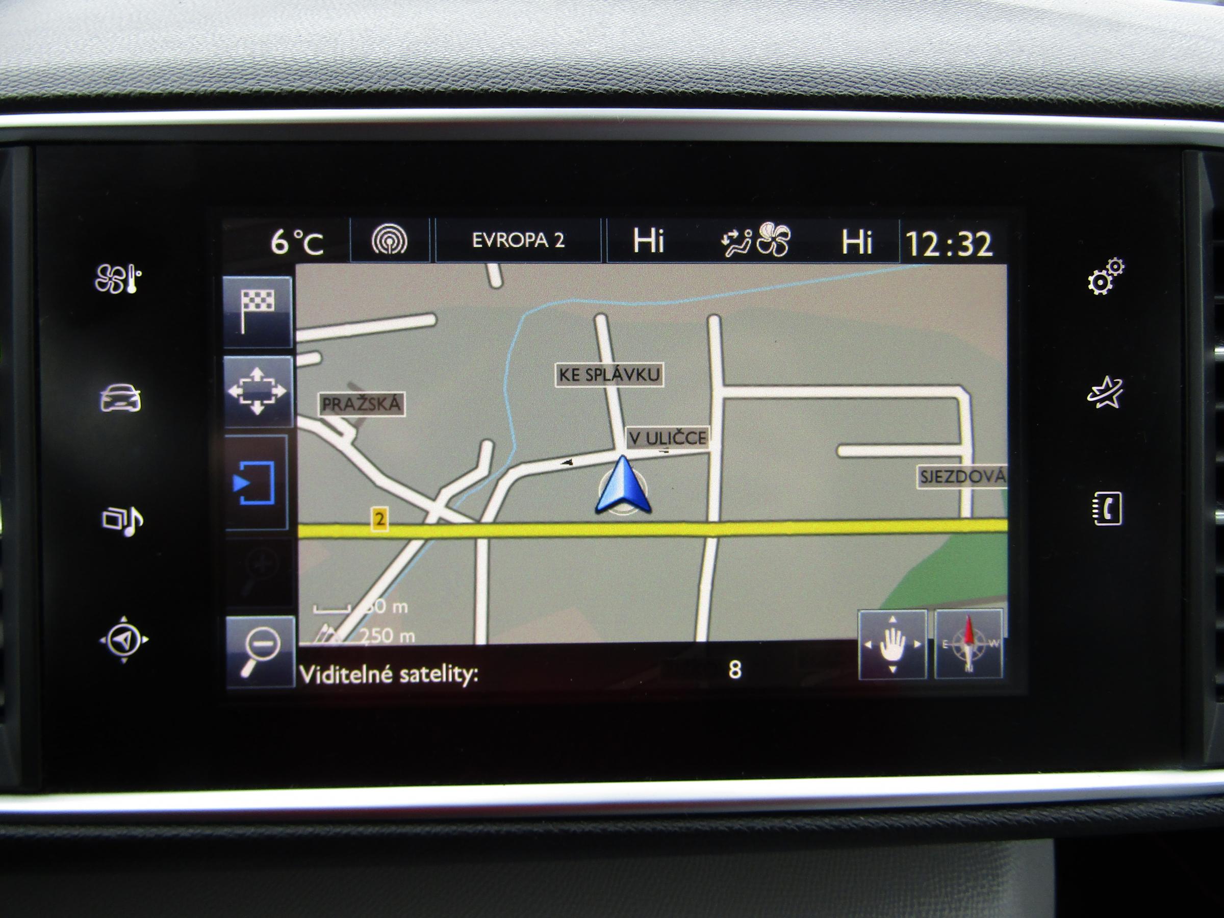 Peugeot 308, 2014 - pohled č. 15