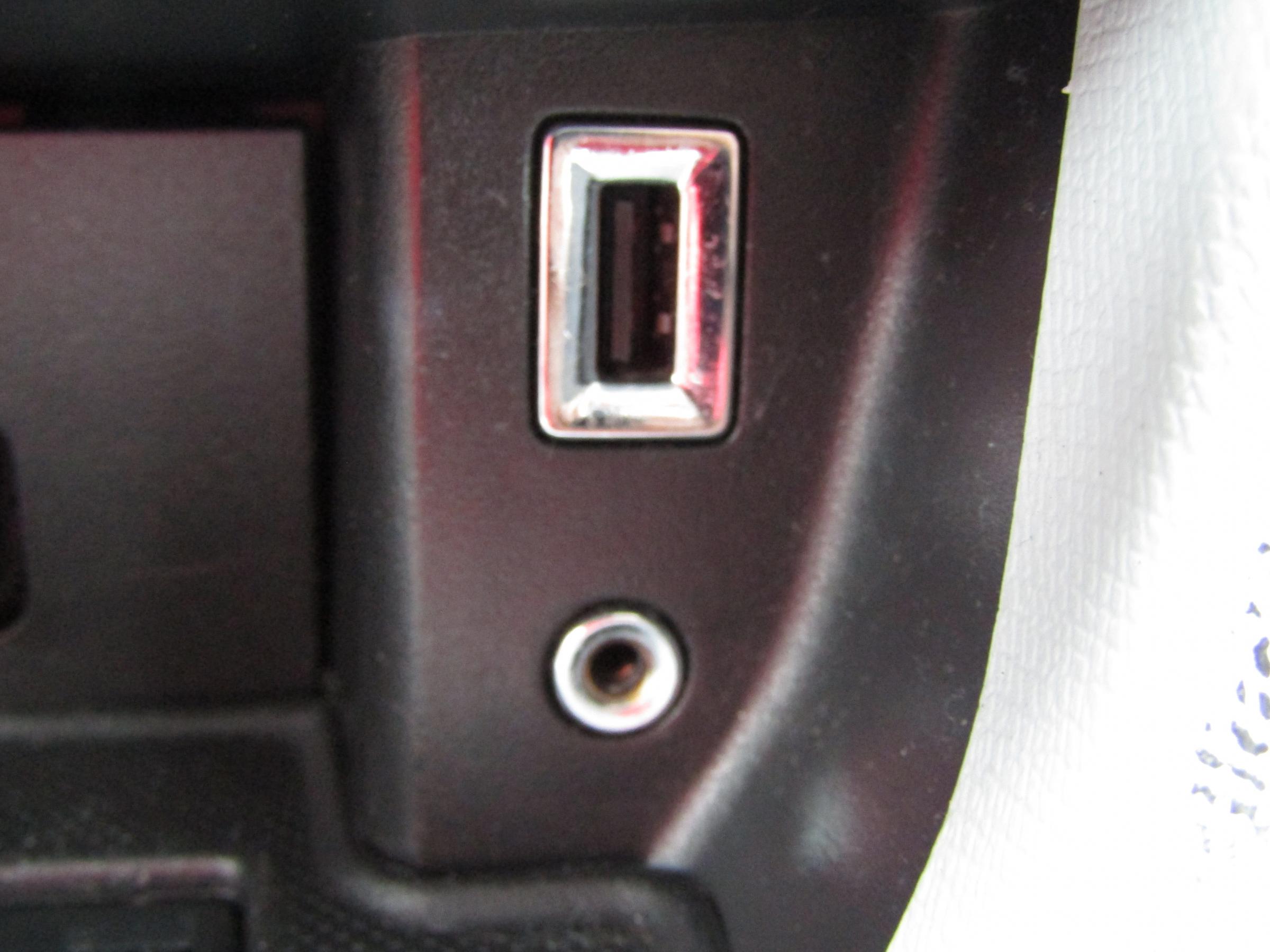 Peugeot 308, 2014 - pohled č. 18