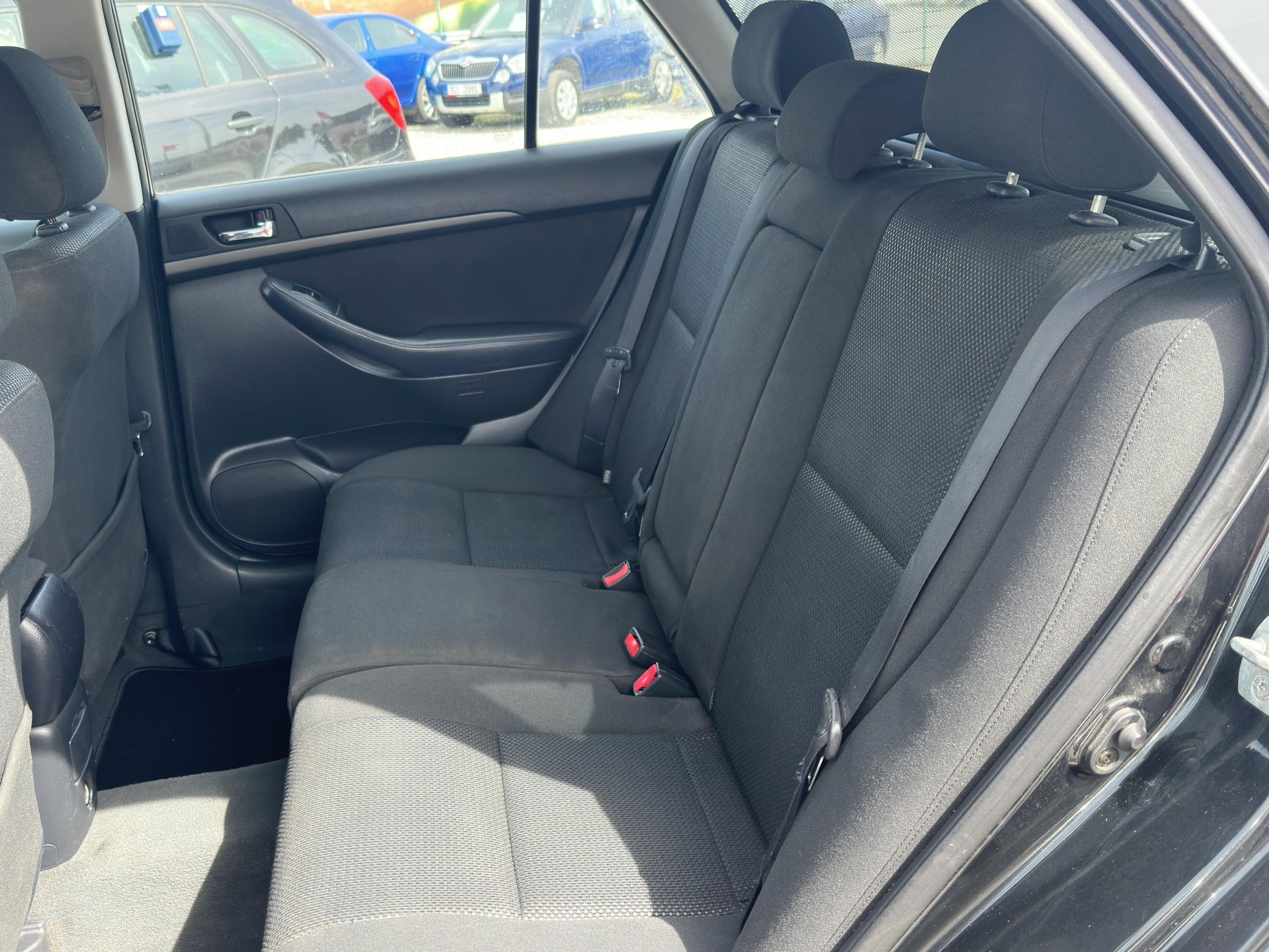 Toyota Avensis, 2003 - pohled č. 11