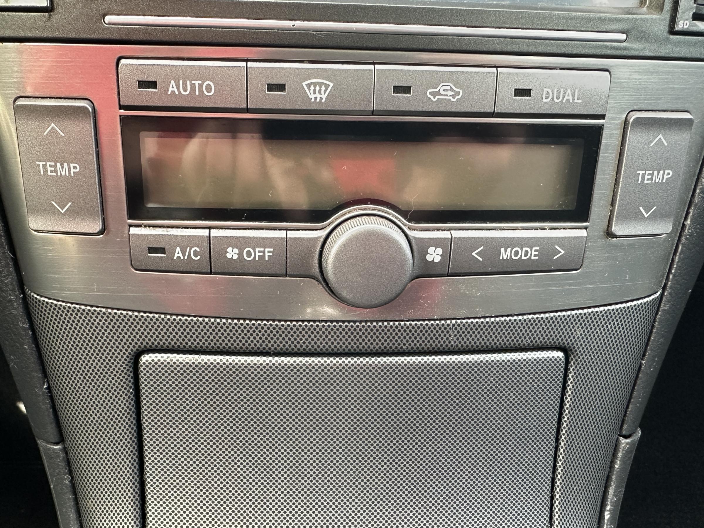 Toyota Avensis, 2003 - pohled č. 16