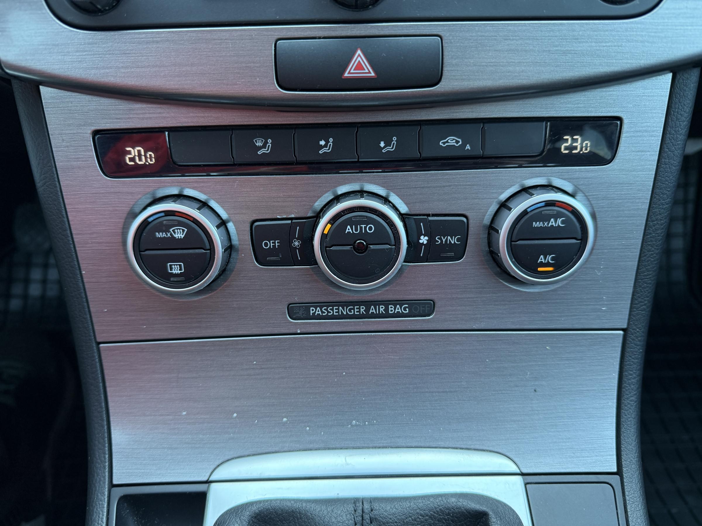 Volkswagen Passat, 2013 - pohled č. 16