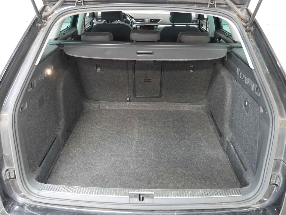 Škoda Superb III 2.0 TDi 