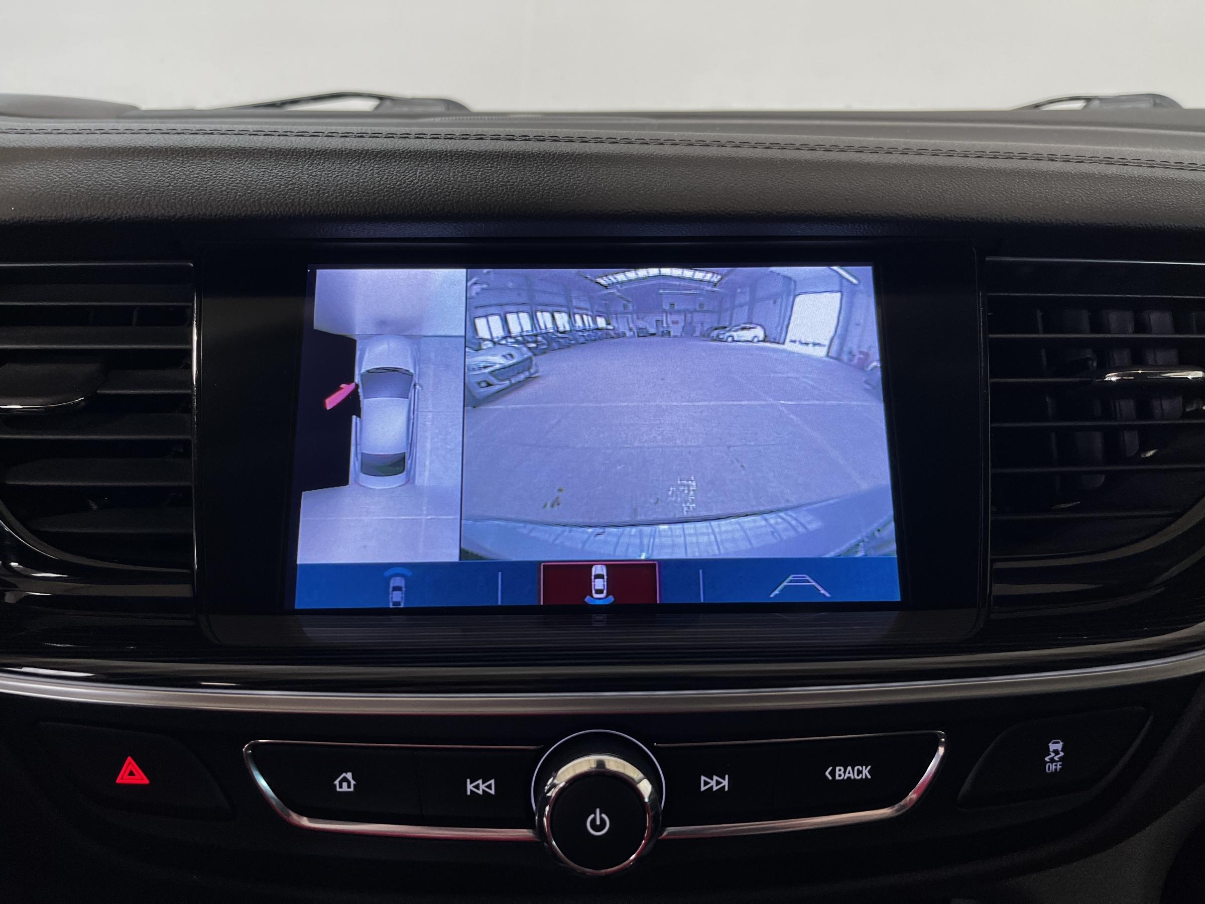 Opel Insignia, 2019 - pohled č. 15