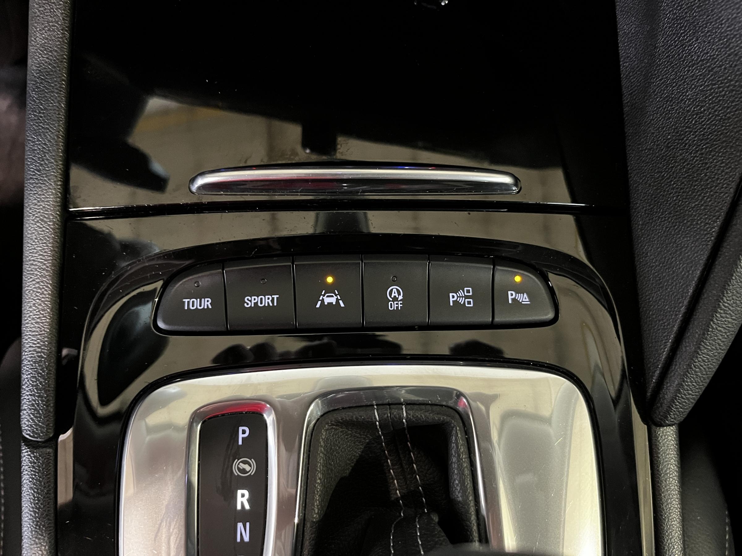 Opel Insignia, 2019 - pohled č. 19