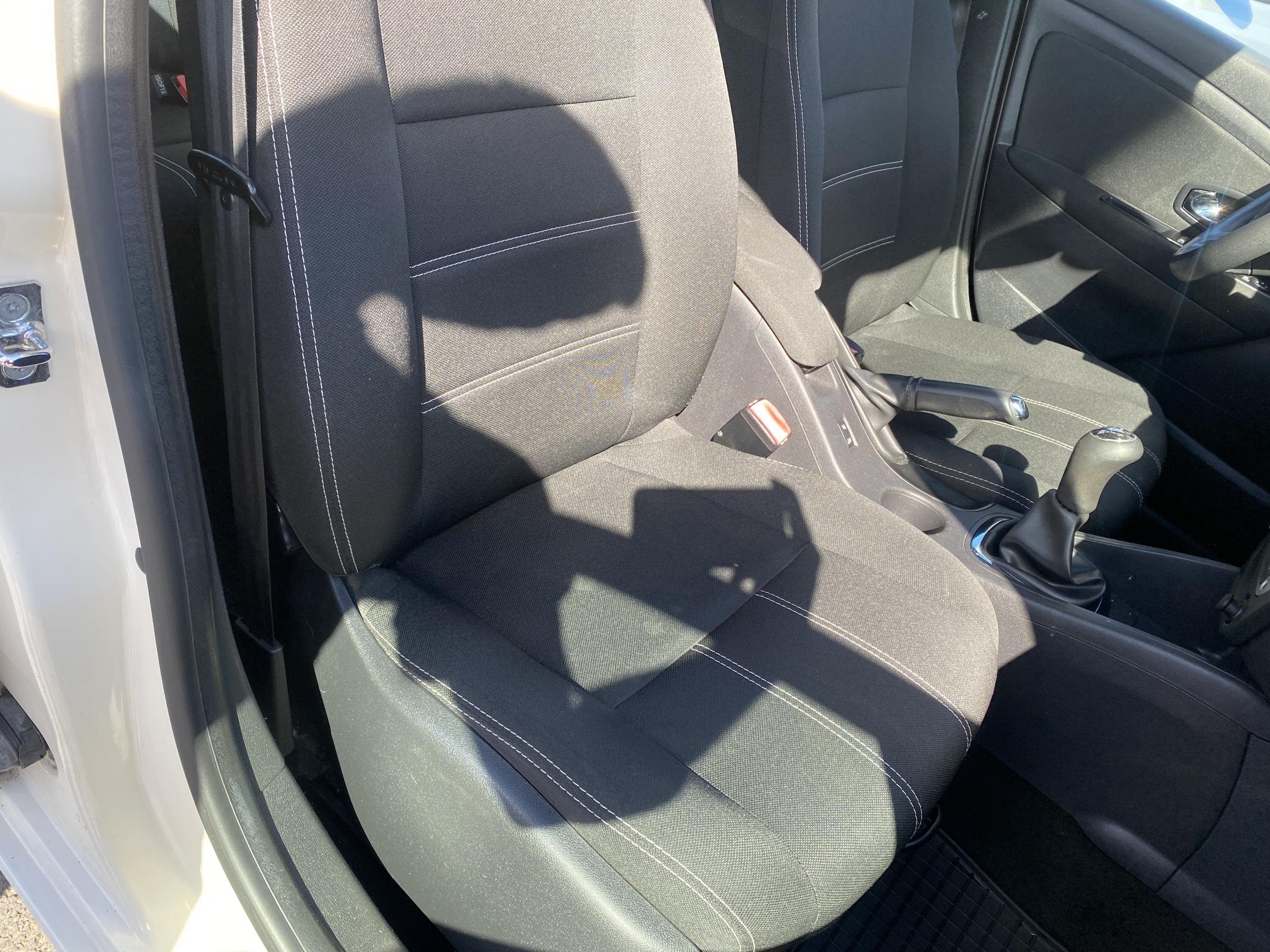 Renault Fluence, 2014 - pohled č. 12