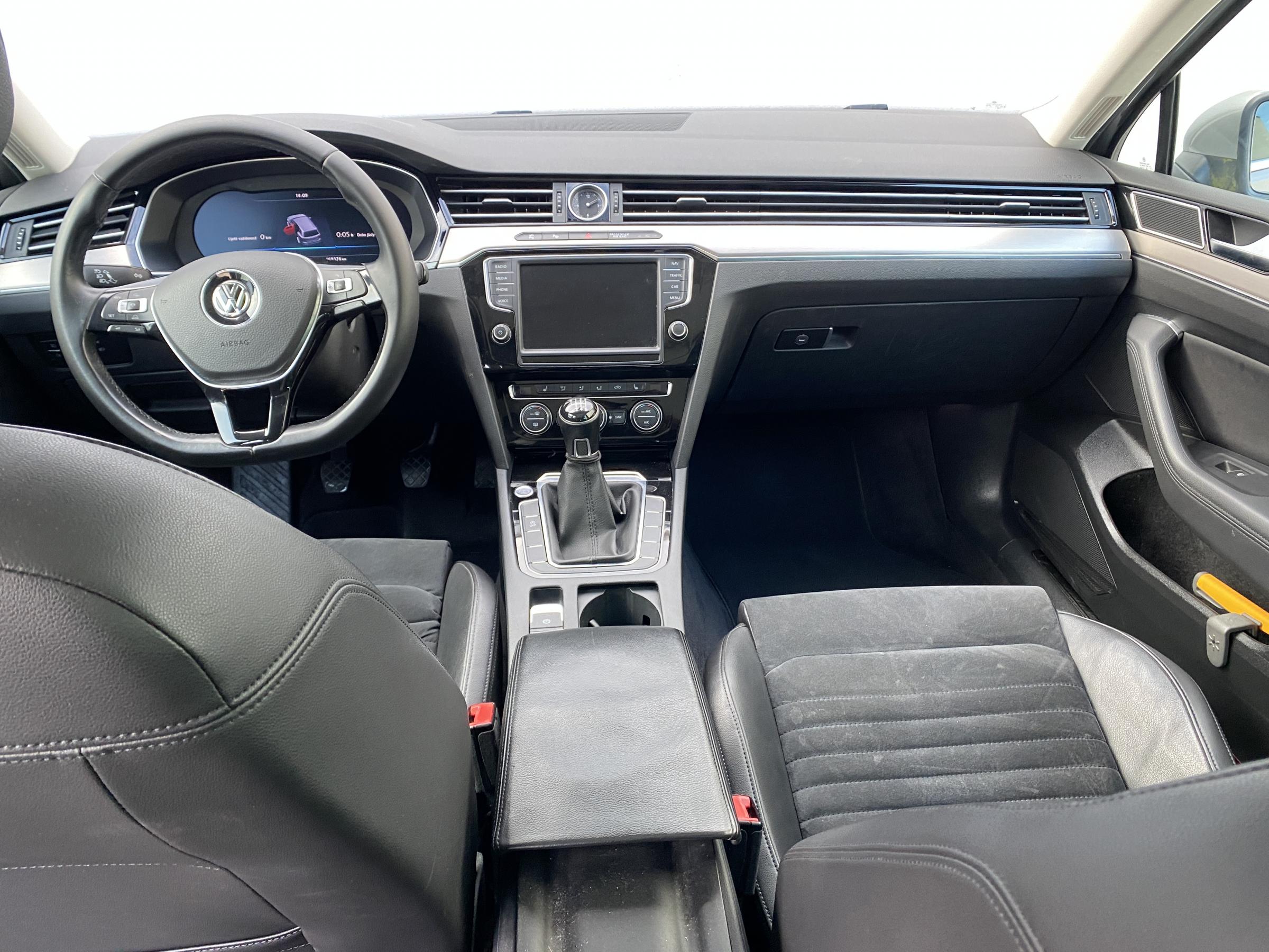 Volkswagen Passat, 2015 - pohled č. 8