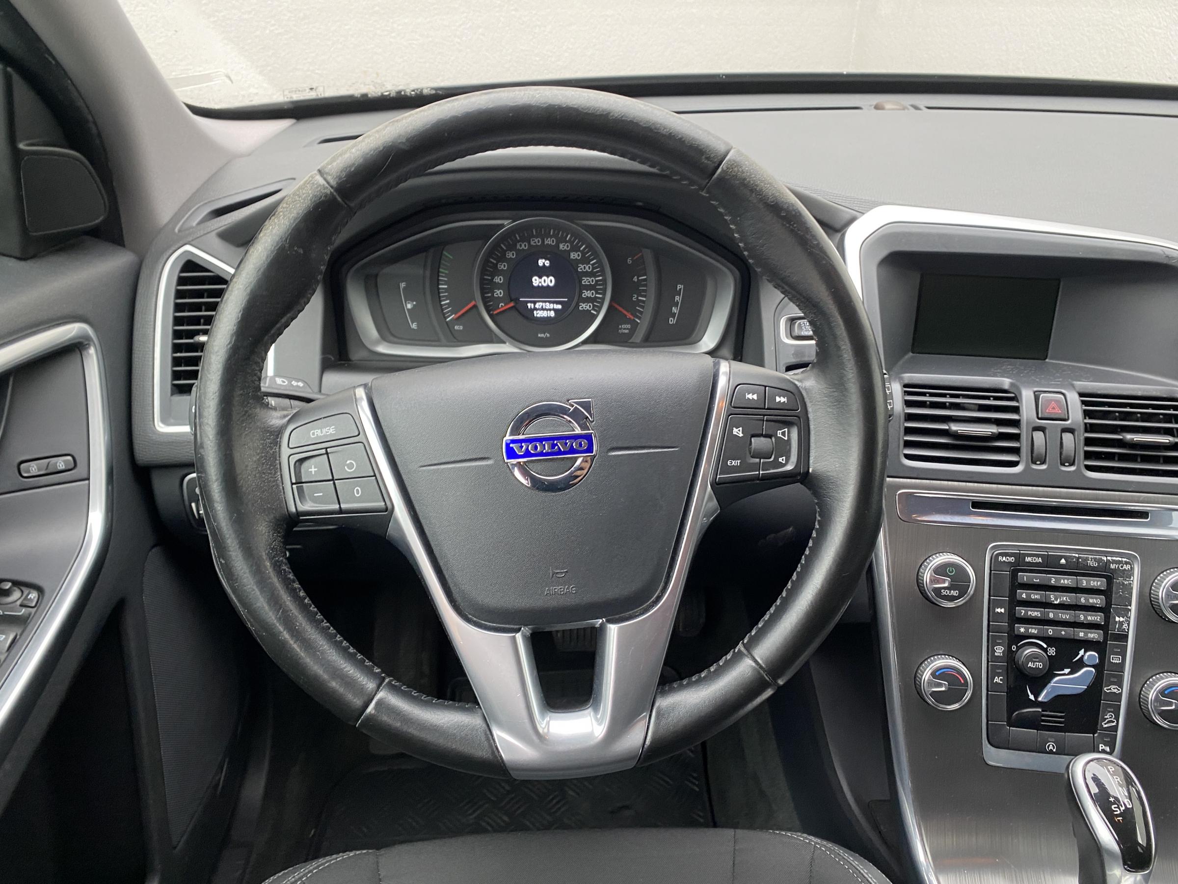 Volvo XC60, 2016 - pohled č. 11