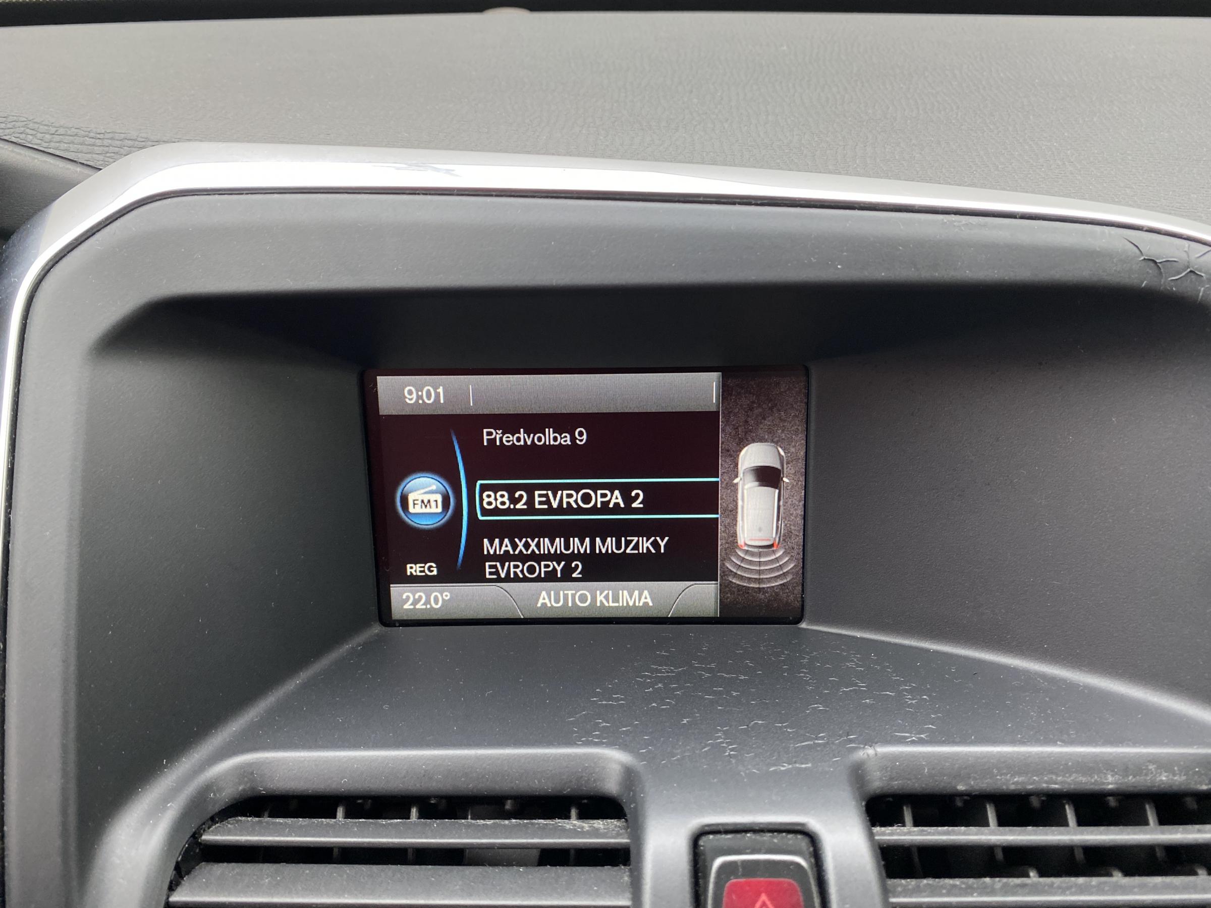 Volvo XC60, 2016 - pohled č. 17