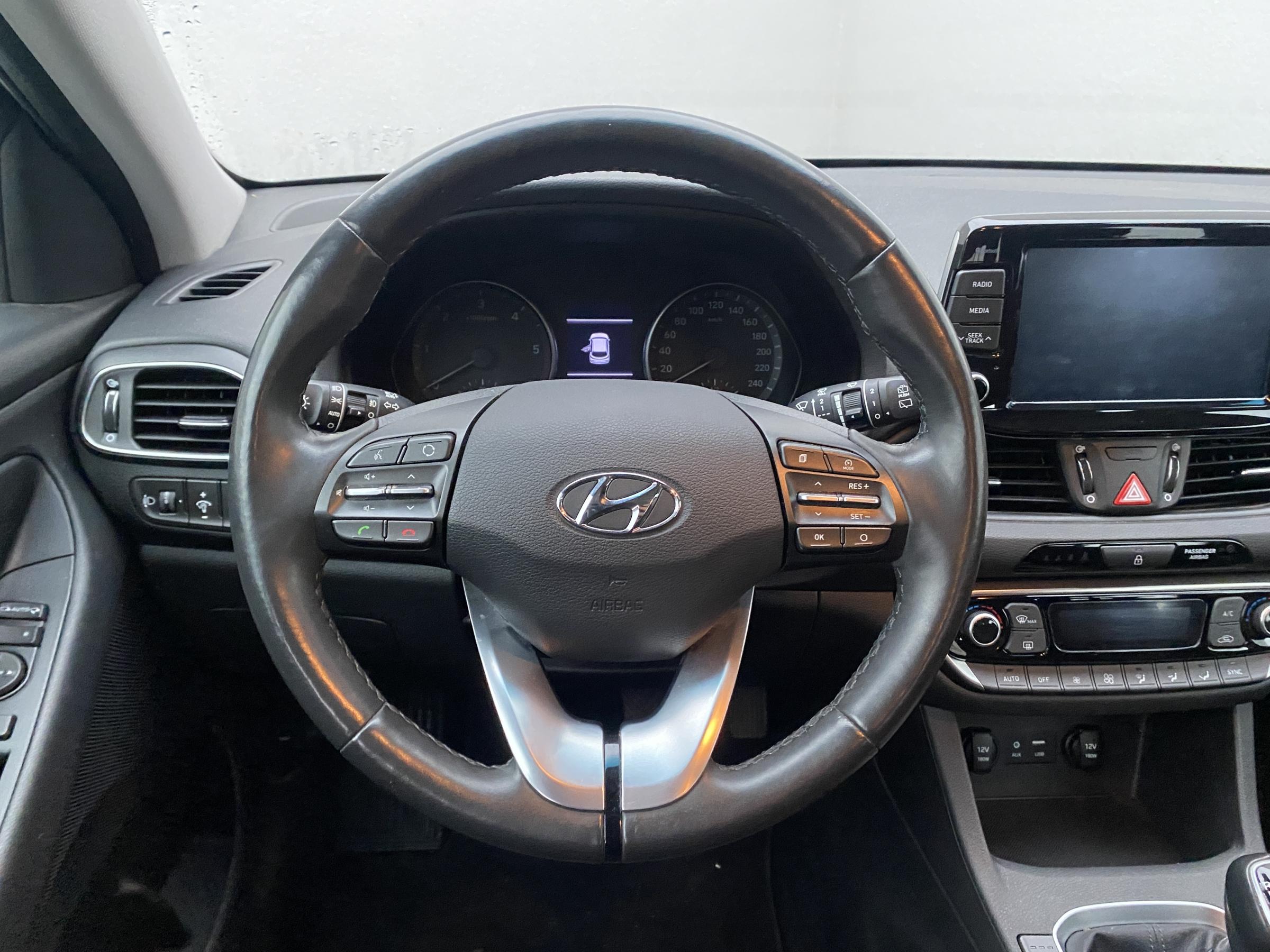 Hyundai i30, 2020 - pohled č. 11