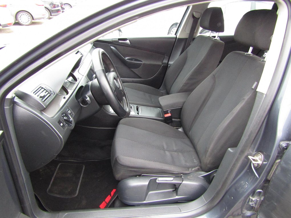 Volkswagen Passat 2.0 TDi 