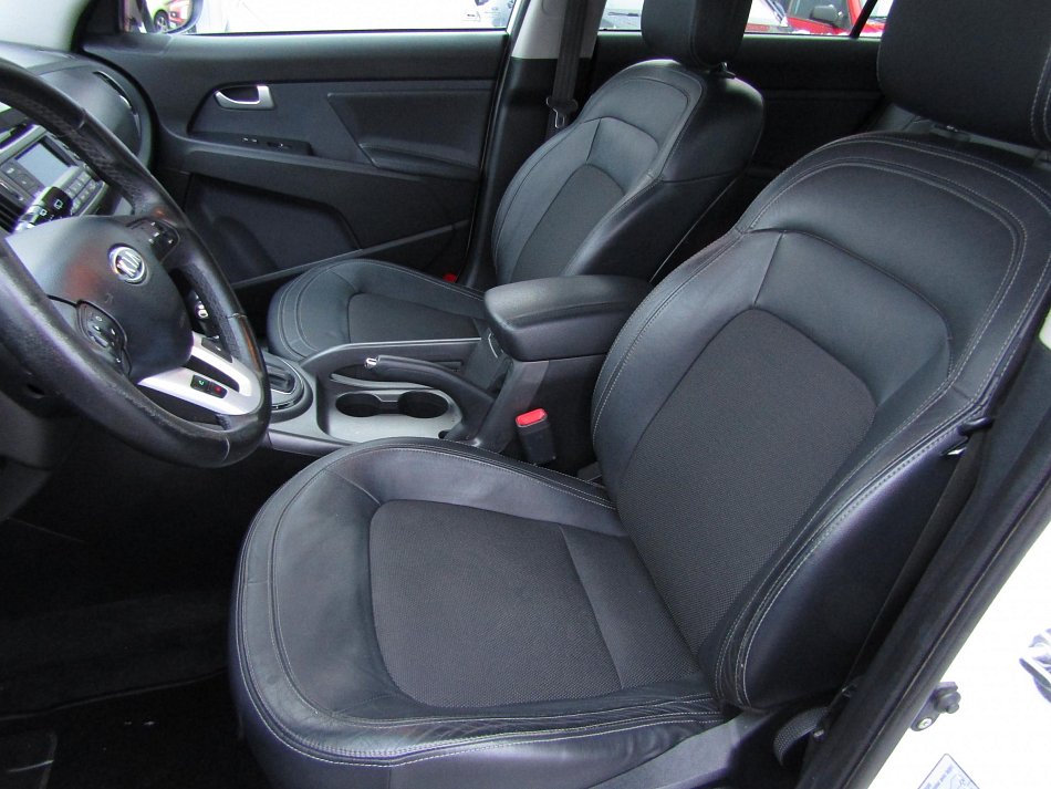 Kia Sportage 2.0 CVVT Active 4x4