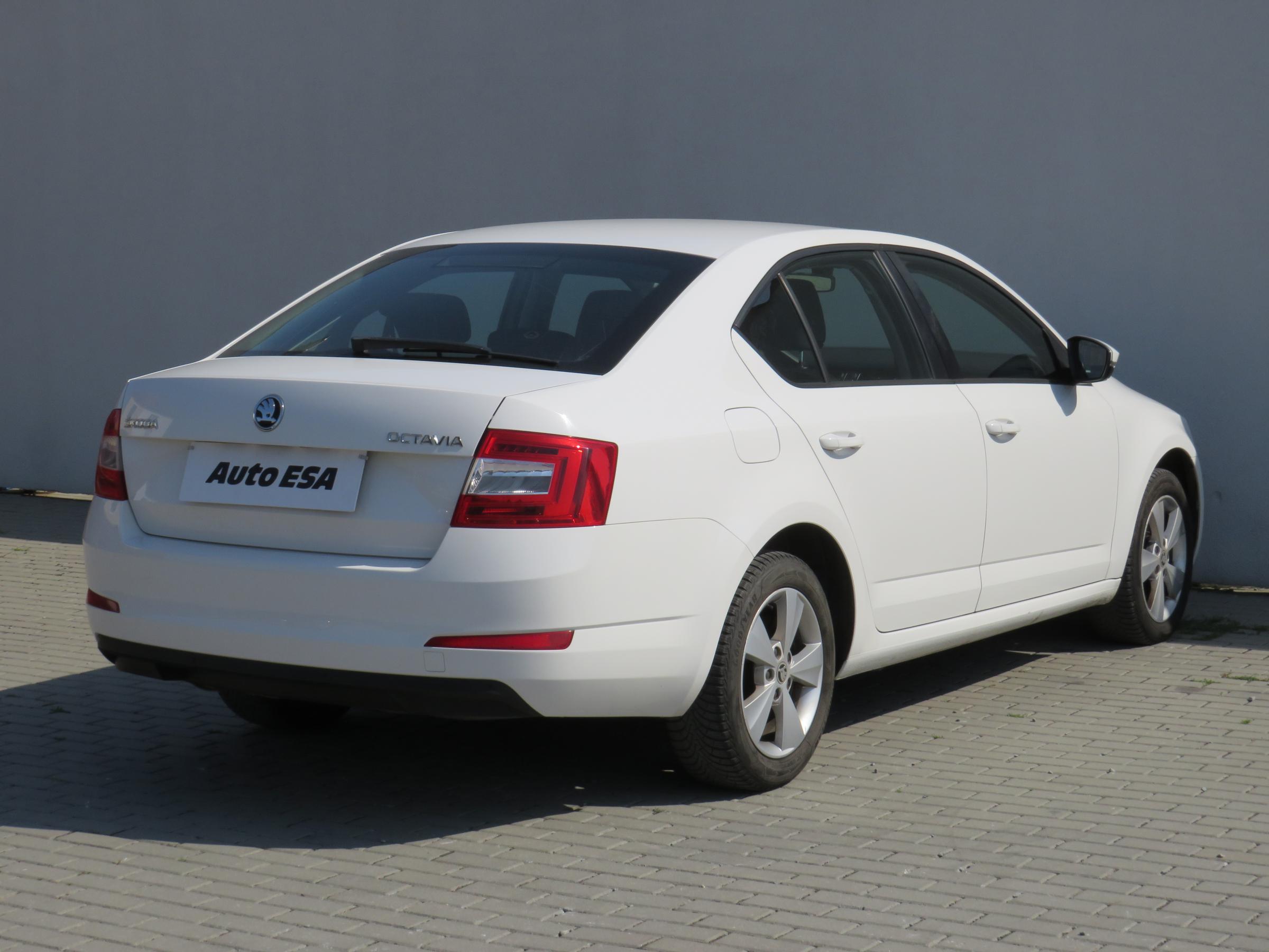 Škoda Octavia III, 2016 - pohled č. 4