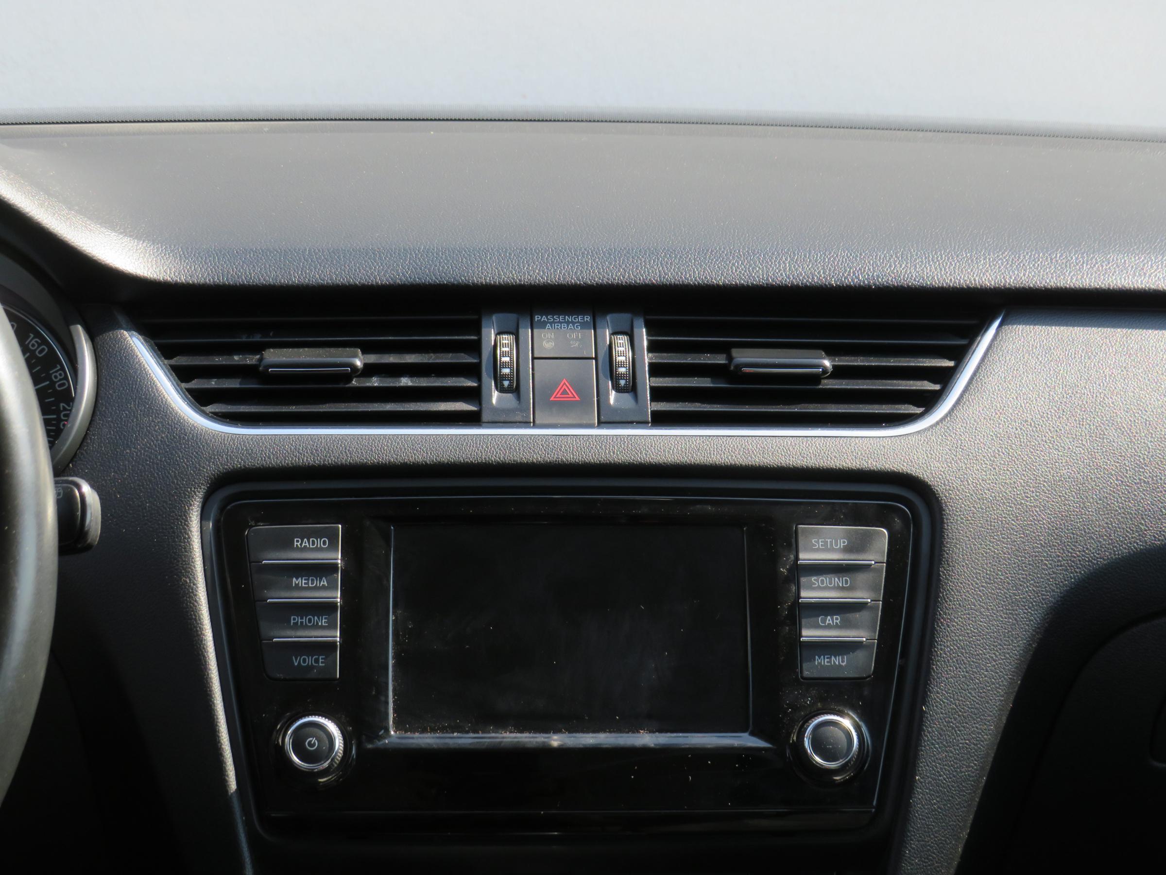 Škoda Octavia III, 2016 - pohled č. 9