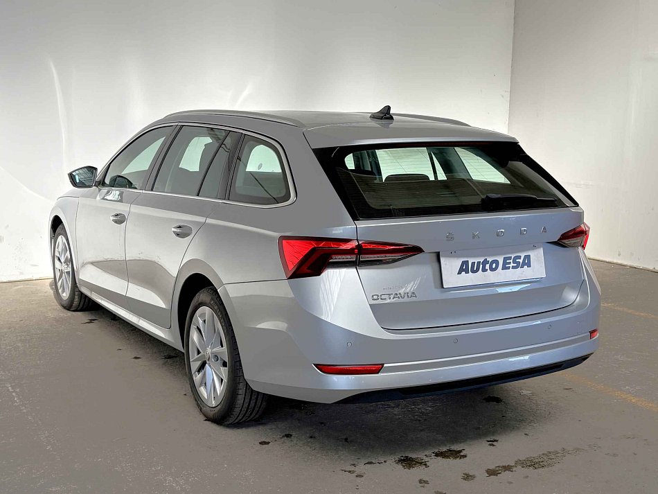 Škoda Octavia IV 2.0 TDi Style