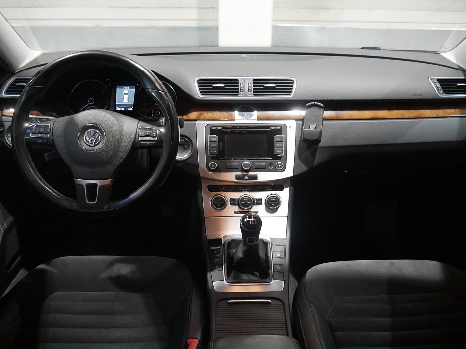 Volkswagen Passat 2.0TDi 