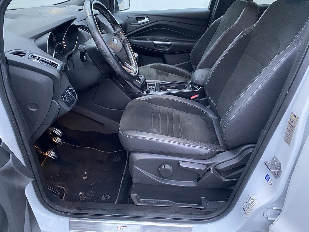 Ford Kuga 2.0 TDCi ST-Line