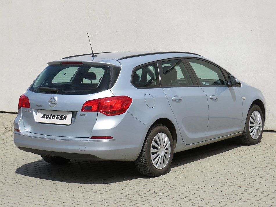 Opel Astra 1.6CDTi 