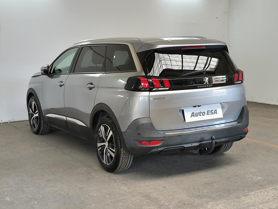 Peugeot 5008 1.5 HDi Allure