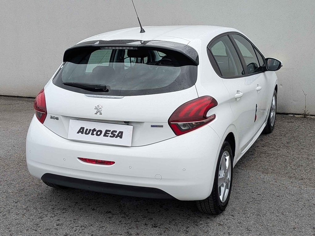 Peugeot 208 1.2 PT 