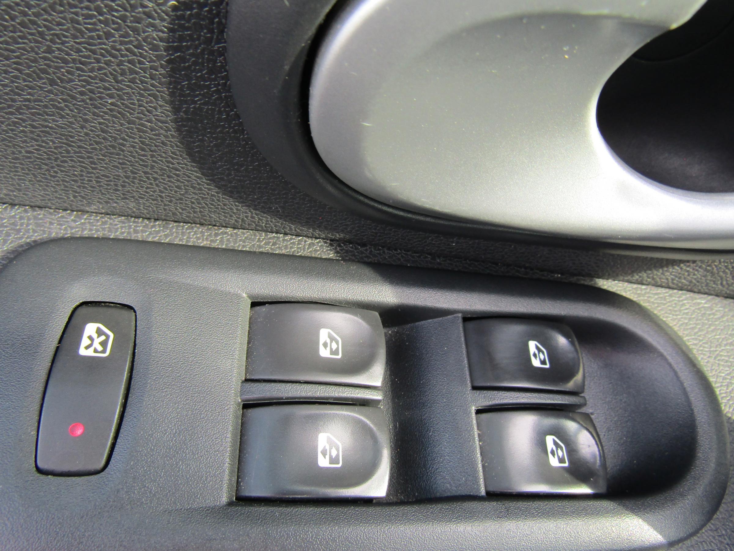 Renault Clio, 2008 - pohled č. 10