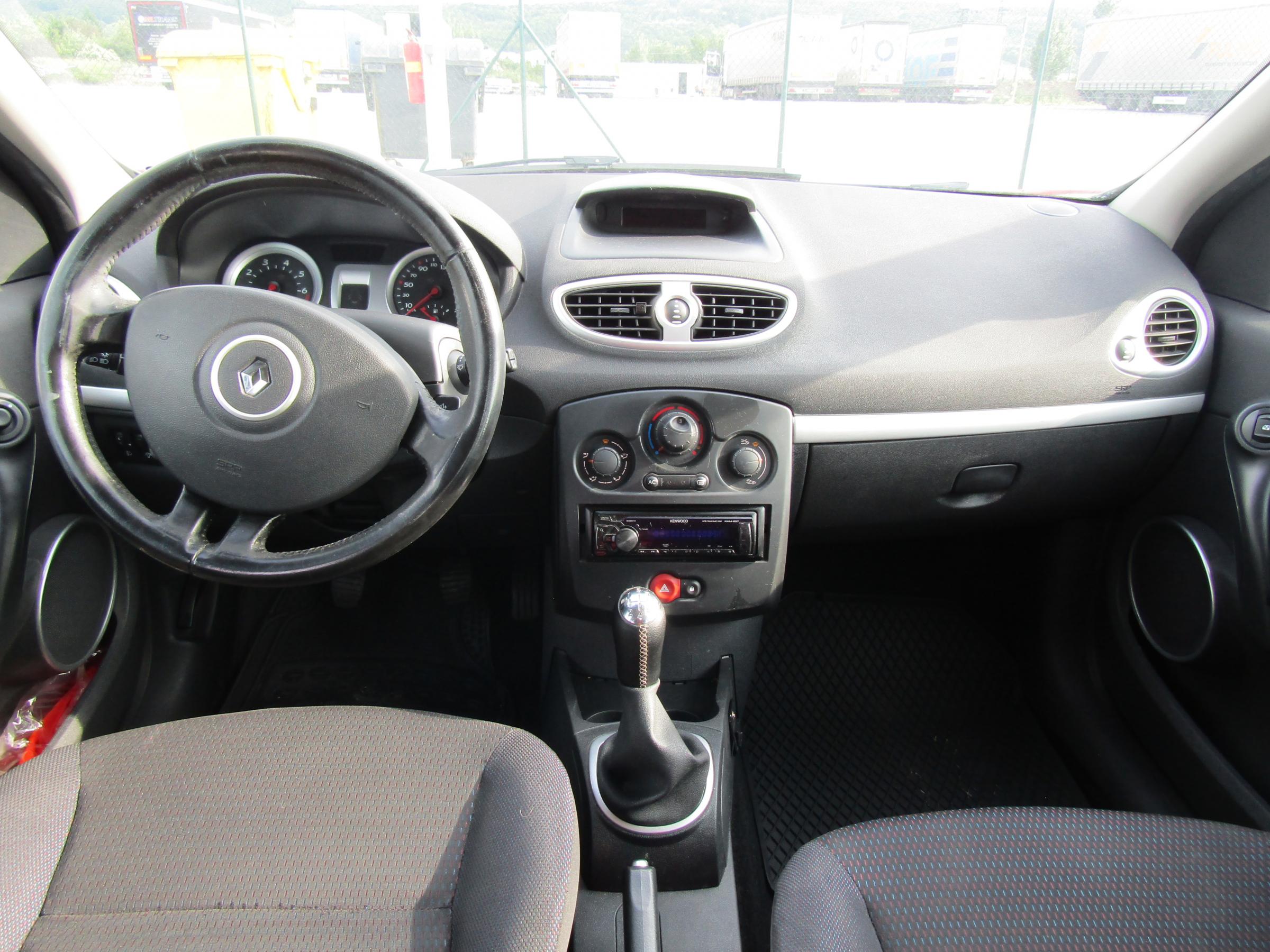 Renault Clio, 2008 - pohled č. 8