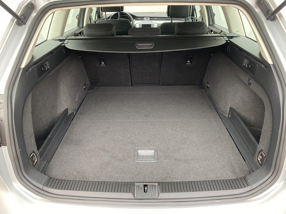 Volkswagen Passat 1.6 TDi Comfortline