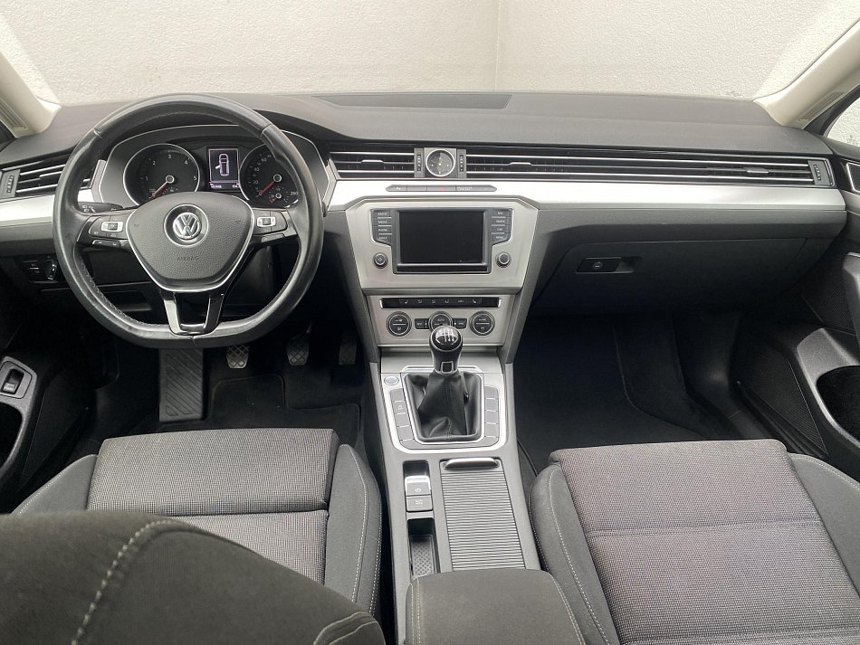 Volkswagen Passat 1.6 TDi Comfortline