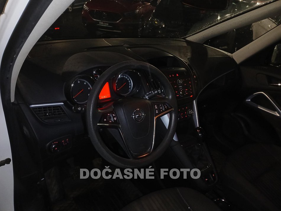 Opel Zafira 2.0 CDTi 