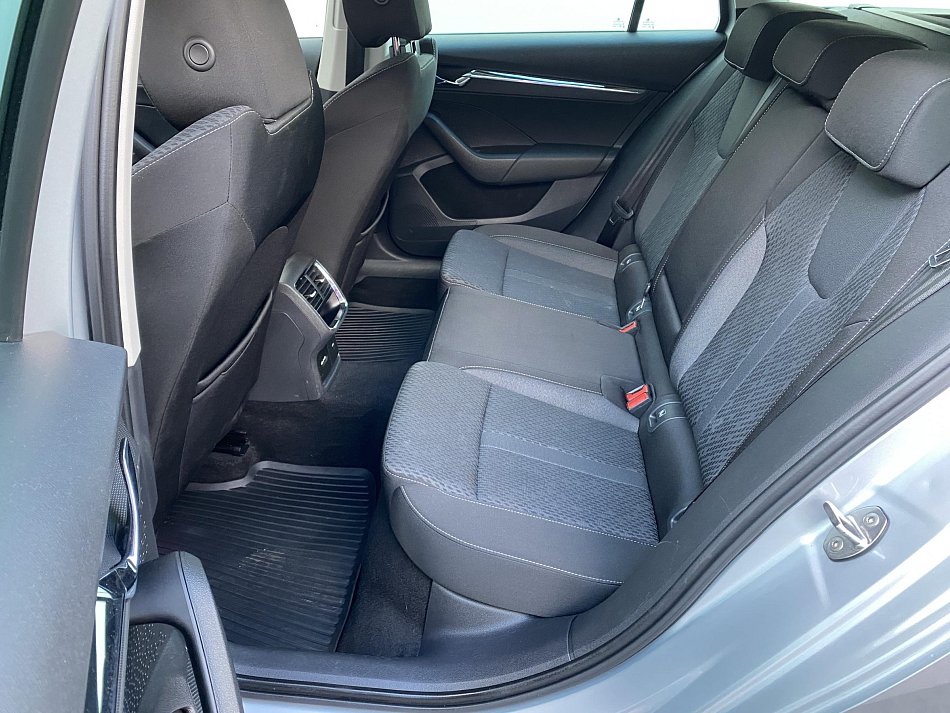 Škoda Octavia IV 2.0 TDi Style