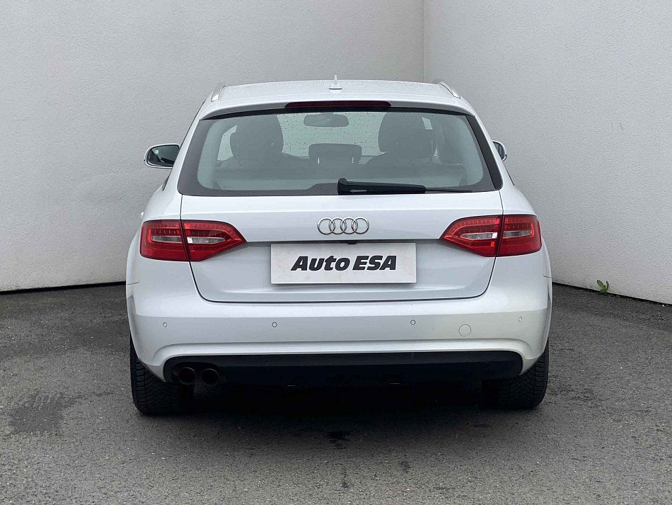 Audi A4 2.0 TDi  quattro
