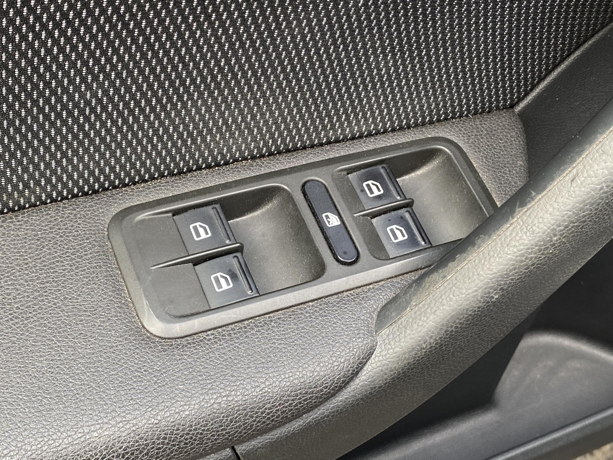 Škoda Yeti, 2011 - pohled č. 12