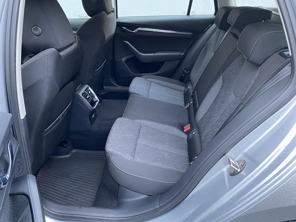 Škoda Octavia IV 2.0 TDi Style