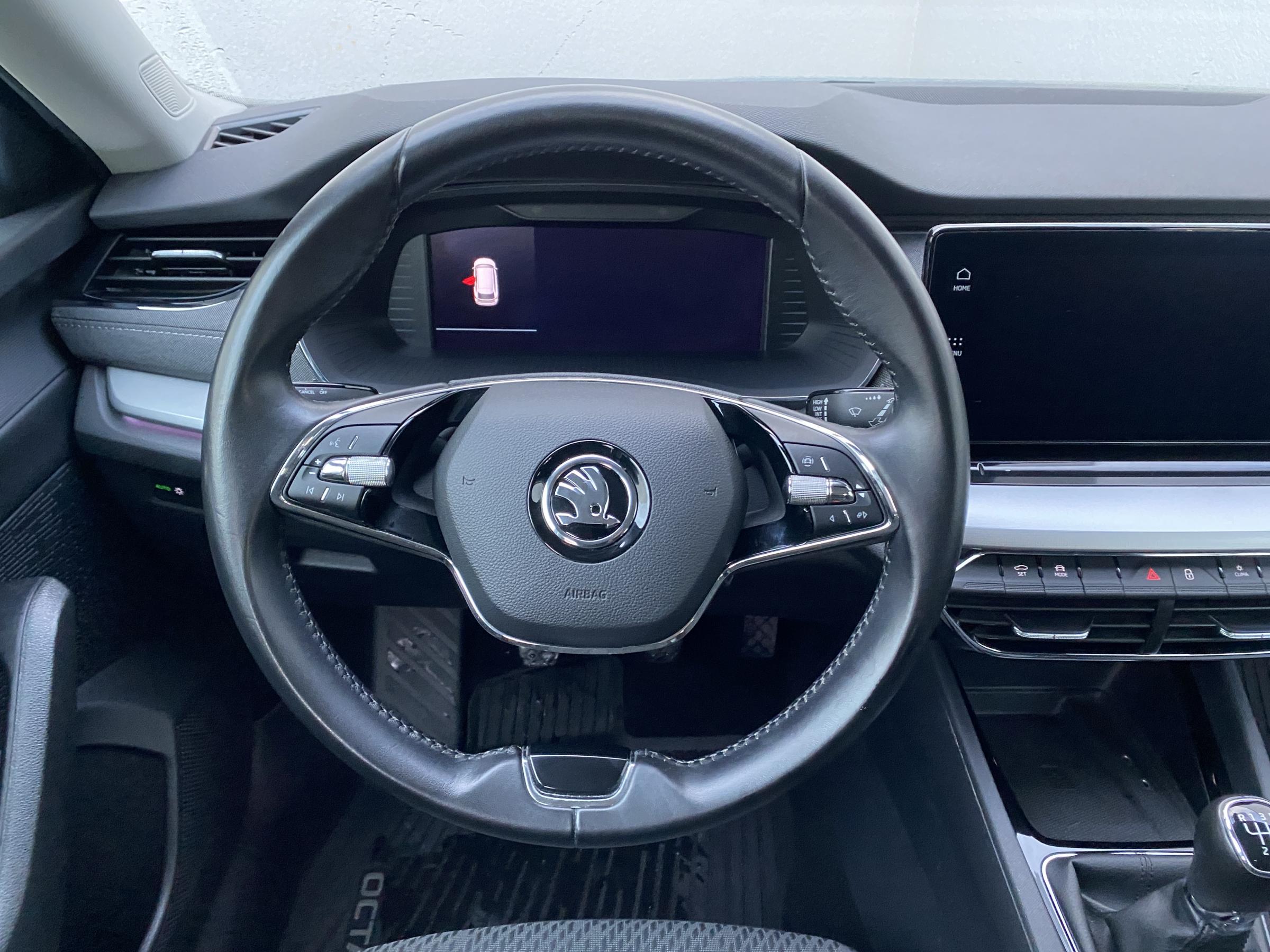 Škoda Octavia IV, 2021 - pohled č. 9