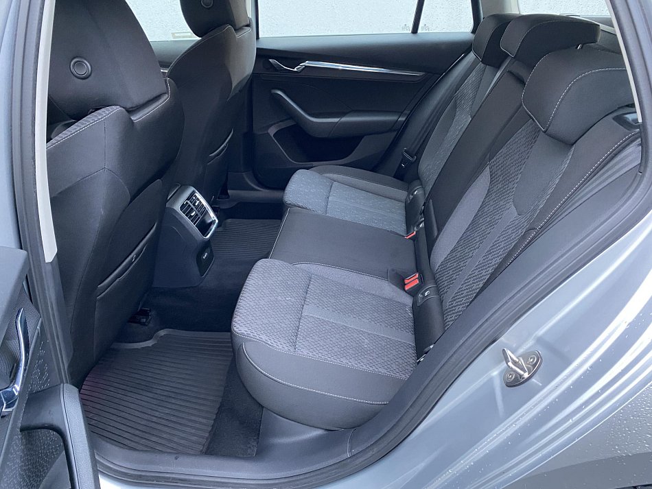 Škoda Octavia IV 2.0 TDi Style