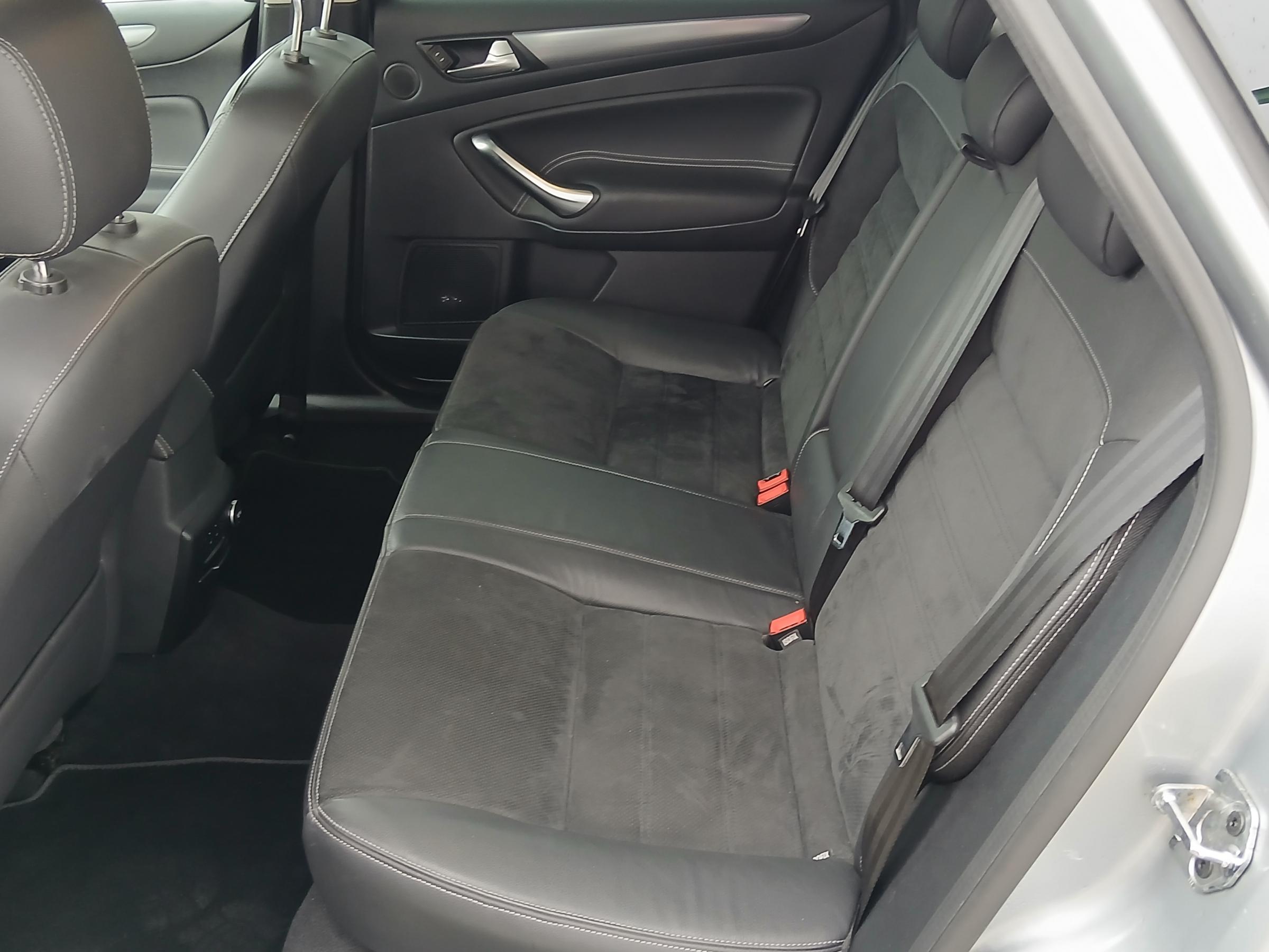 Ford Mondeo, 2013 - pohled č. 10