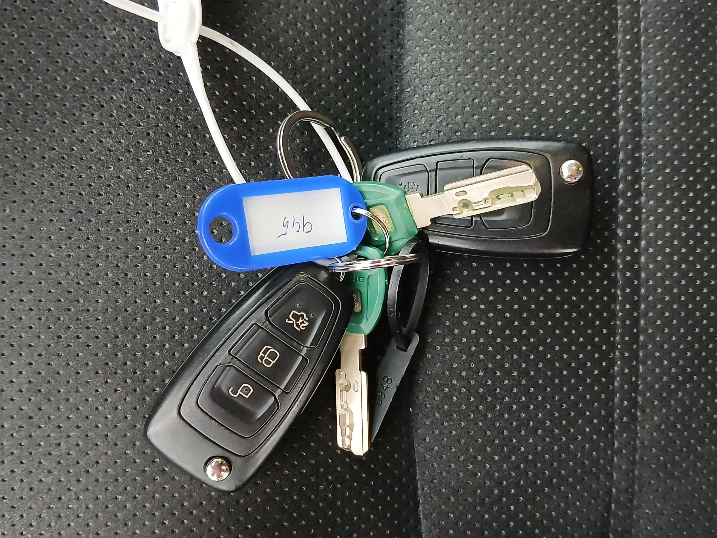 Ford Mondeo, 2013 - pohled č. 18