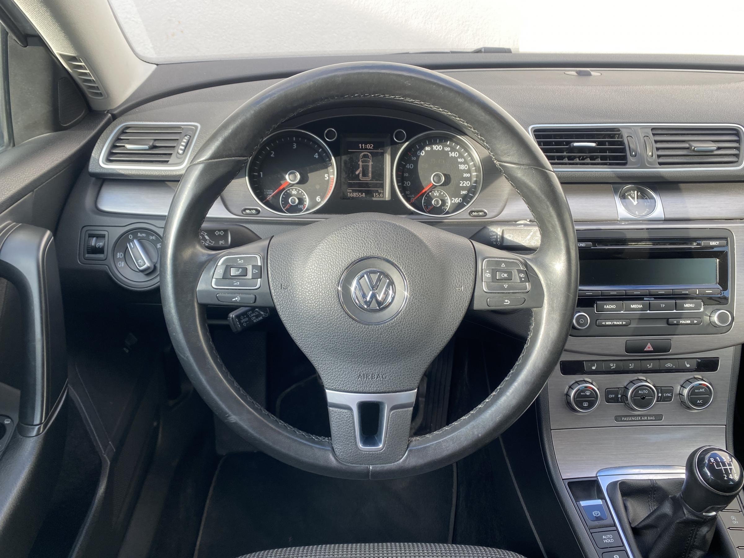 Volkswagen Passat, 2012 - pohled č. 11