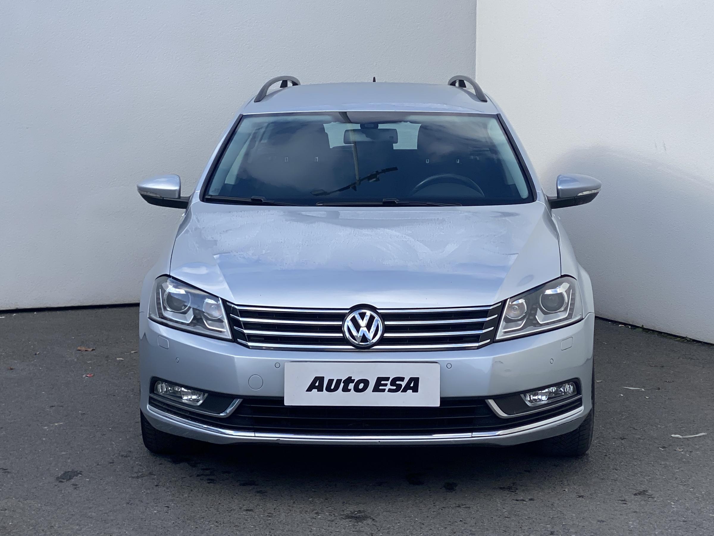 Volkswagen Passat, 2012 - pohled č. 2