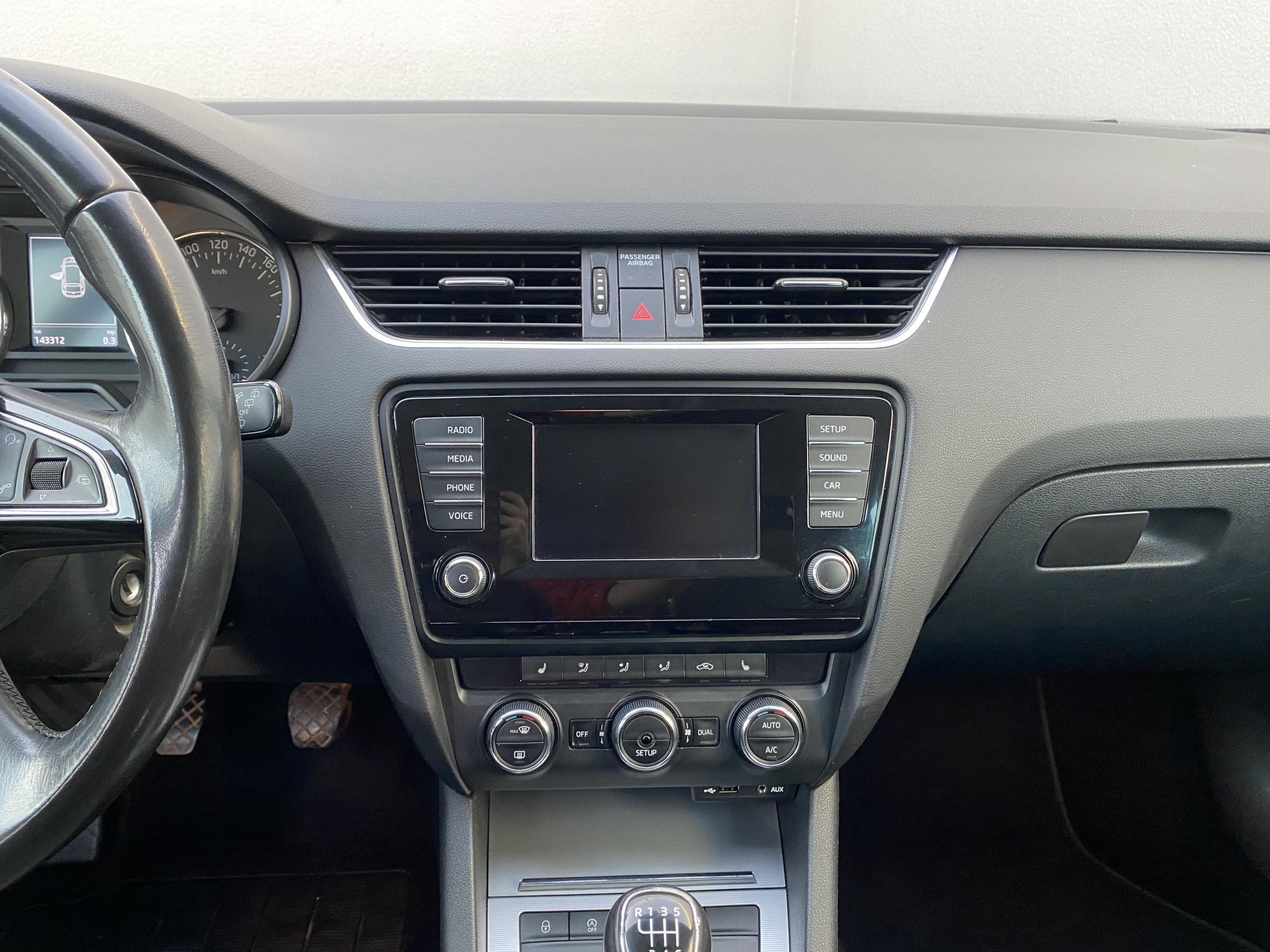 Škoda Octavia III, 2013 - pohled č. 12