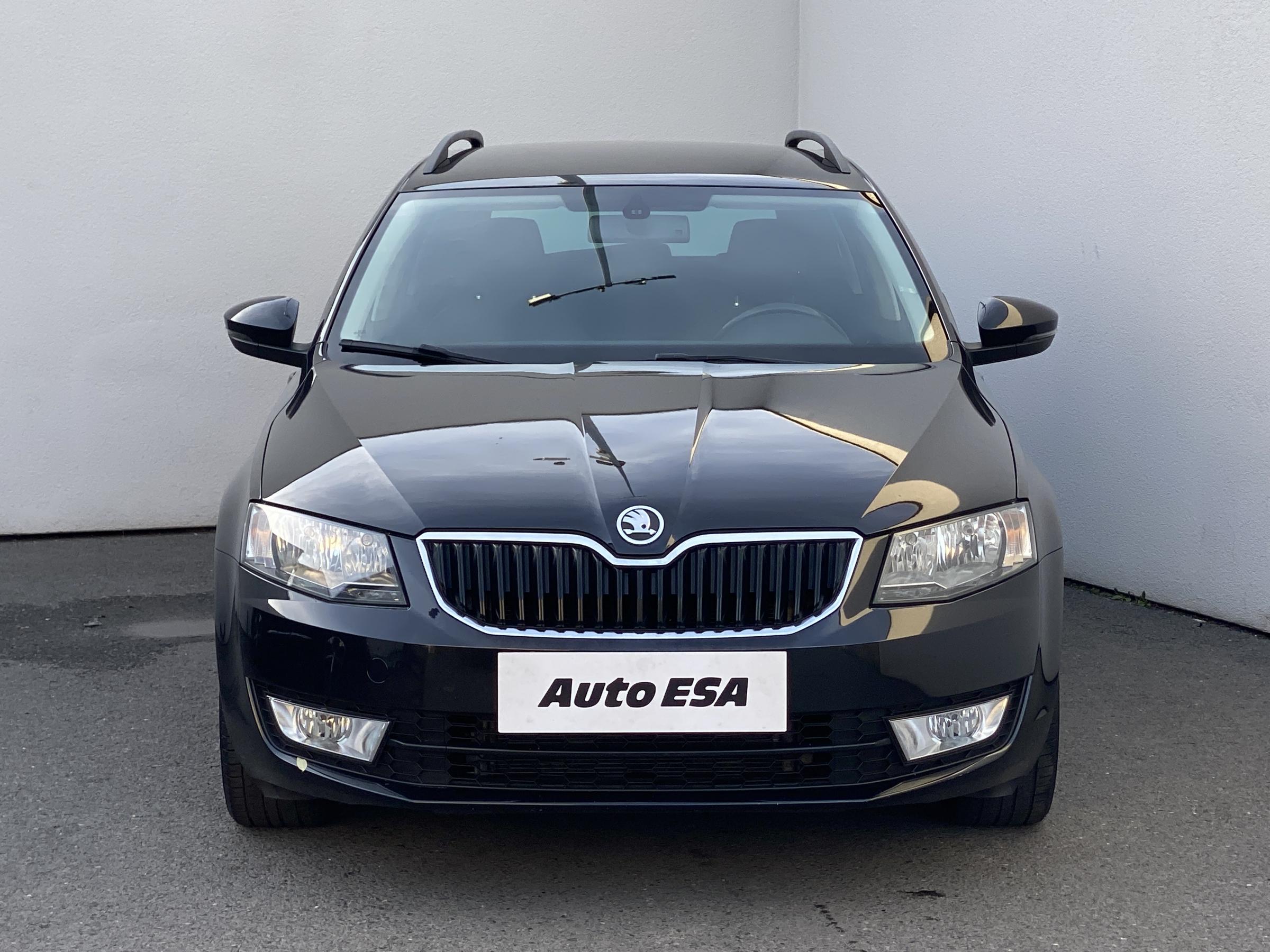 Škoda Octavia III, 2013 - pohled č. 2