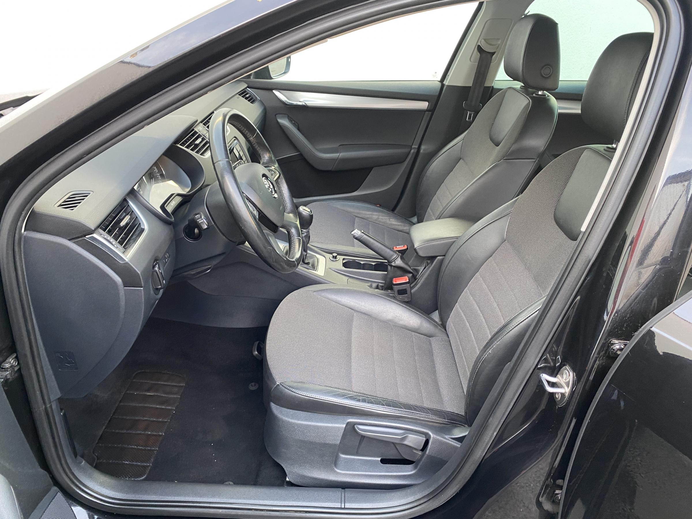 Škoda Octavia III, 2013 - pohled č. 9