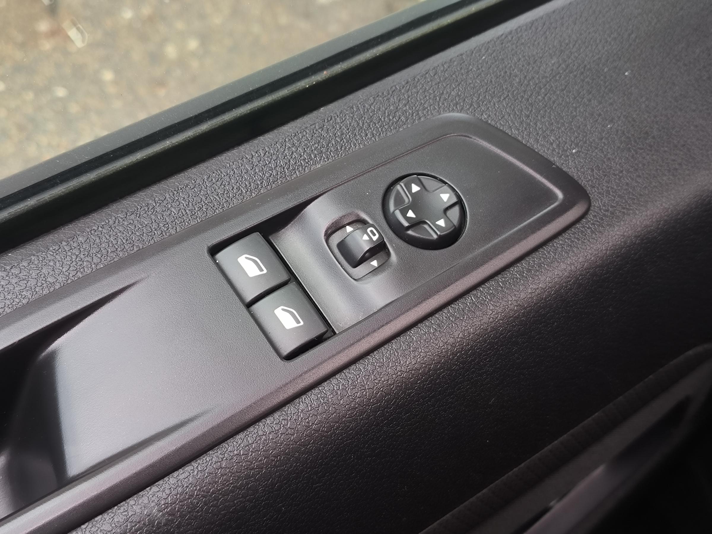 Citroën SpaceTourer, 2017 - pohled č. 26