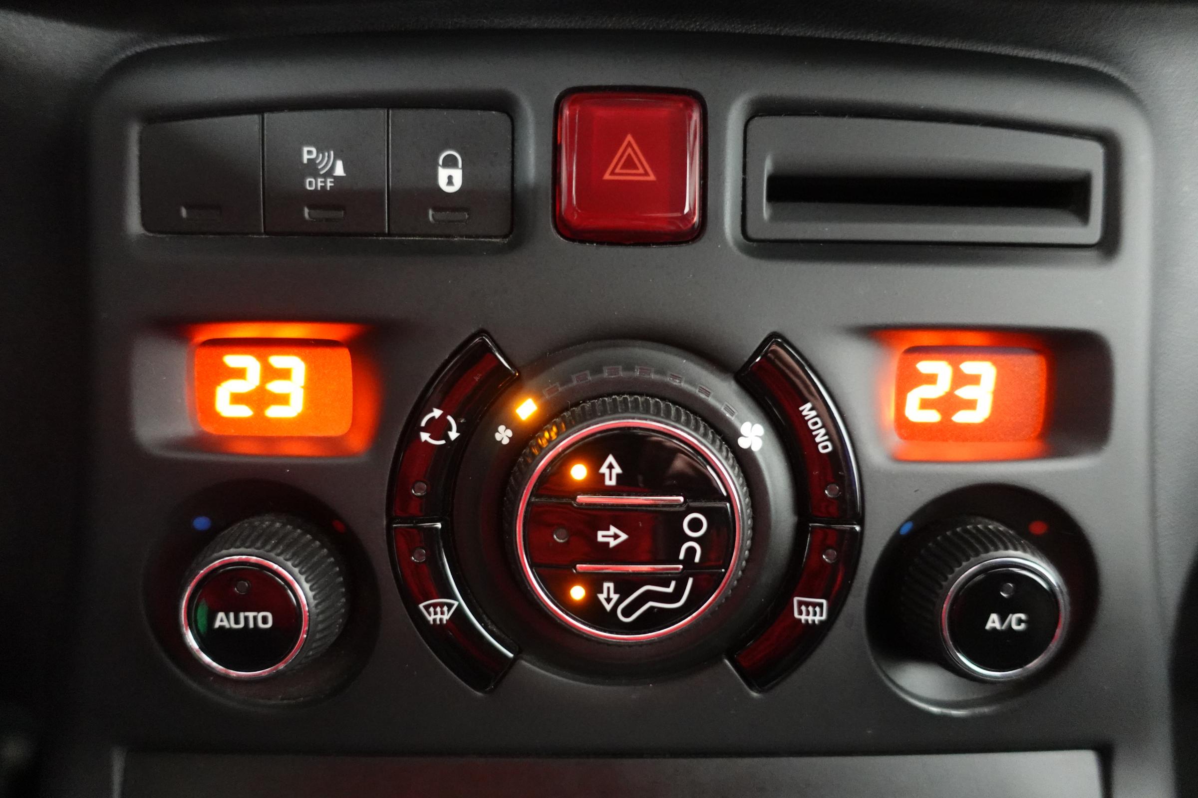 Citroën C3 Picasso, 2012 - pohled č. 15