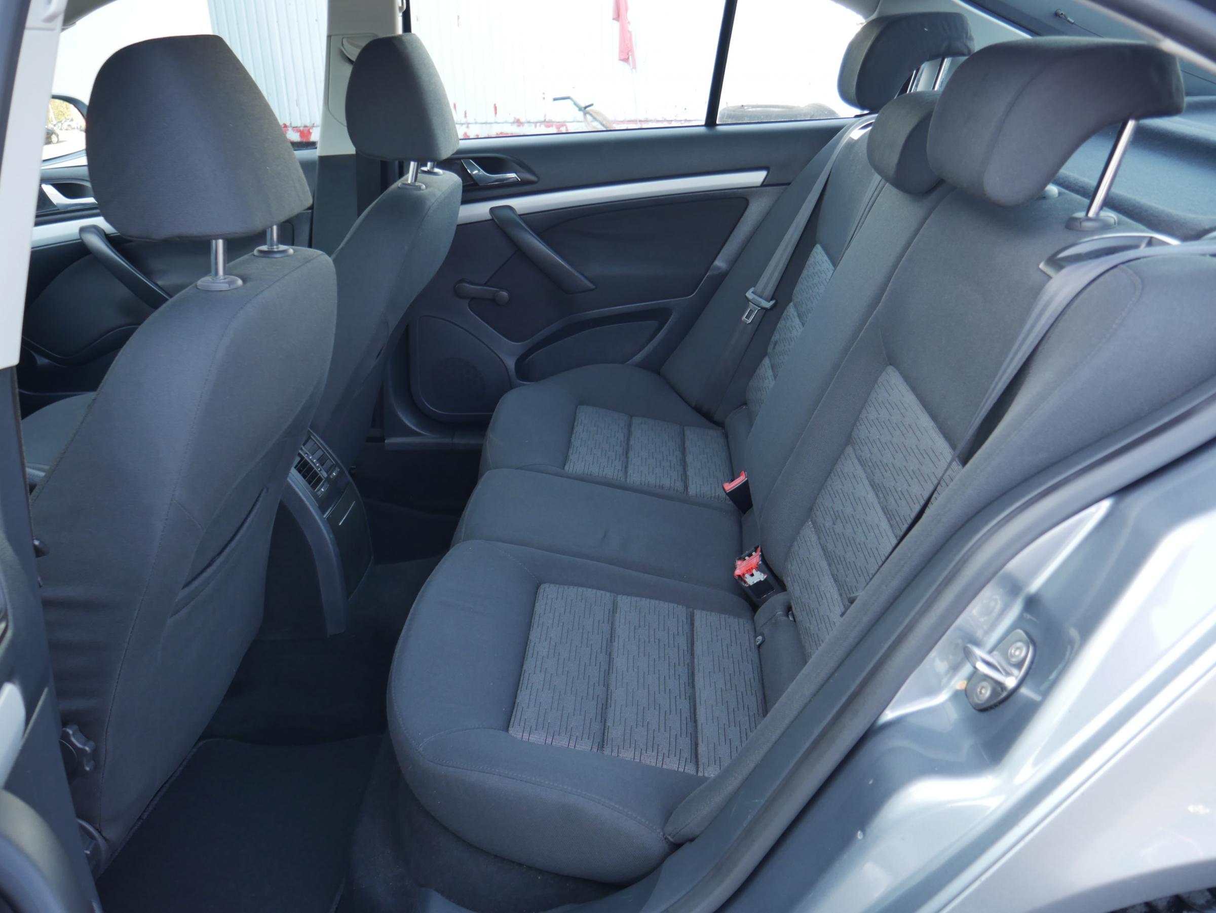 Škoda Octavia II, 2012 - pohled č. 10